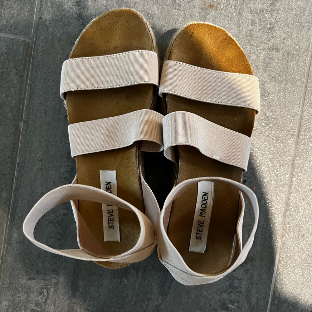 Steven Madden Blush sandals